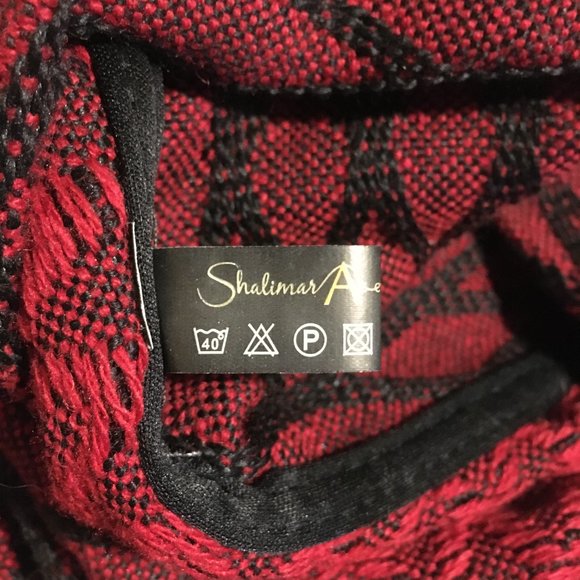 NWOT Red Diamond Witchy Shawl + Pin - Picture 10 of 12